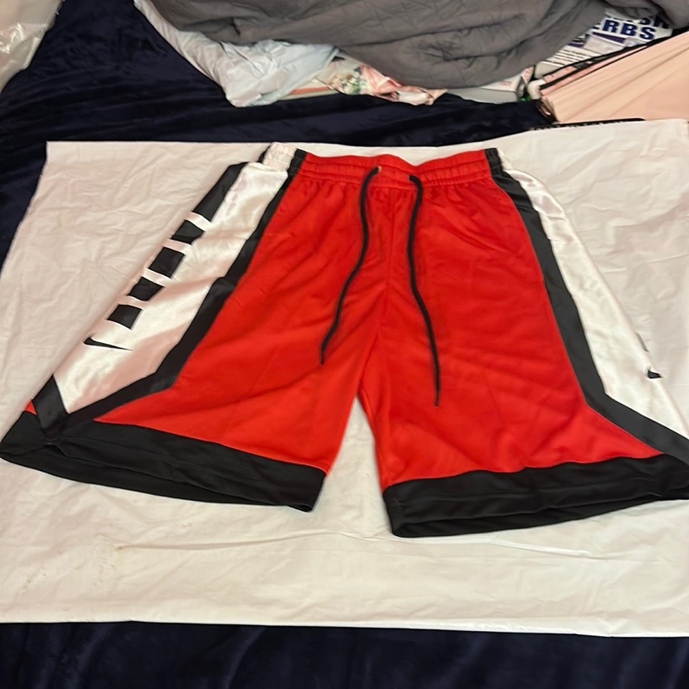 Nike Dri-FIT Elite Men's Basketball Shorts Size - L